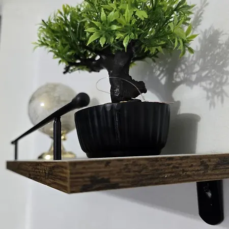 Cozy Home, Sleeps 4,only 7mins From Centre, Parking, Wifi & Netflix *