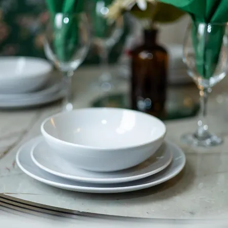 Vakantiehuis Cozy Home, Sleeps 4,only 7mins From Centre, Parking, Wifi & Netflix *