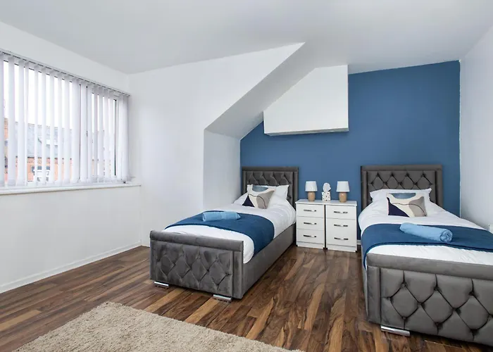 Cozy Home, Sleeps 4,only 7mins From Centre, Parking, Wifi & Netflix