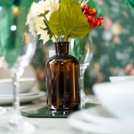 Cozy Home, Sleeps 4,only 7mins From Centre, Parking, Wifi & Netflix 別荘